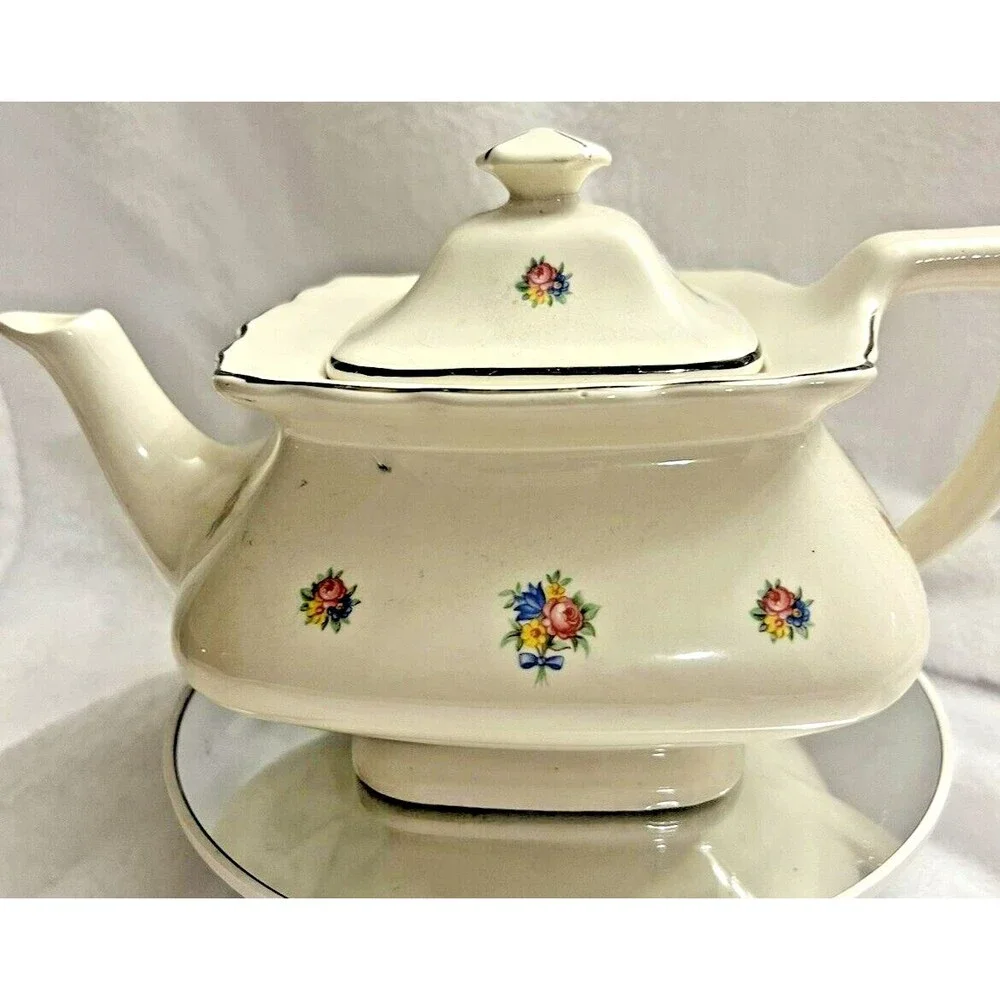 Teapot - W S George Lido Canarytone   Floral Silver Trim USA- crazing at bottom - Picture 2 of 13